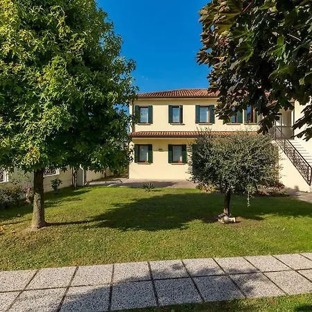 Elegant And Free Car Parking - Quite Area Favaro Veneto